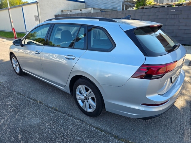 Volkswagen Golf 1.5 eTSI DSG Golf VIII Variant
