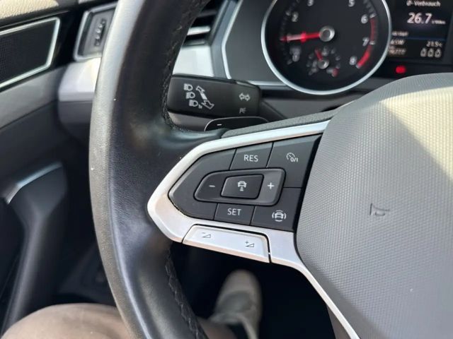 Volkswagen Passat 1.5 TSI Business DSG Variant