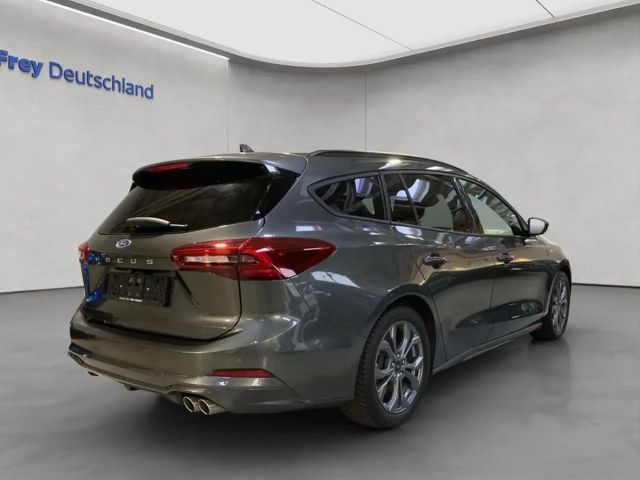 Ford Focus ST Line Wagon