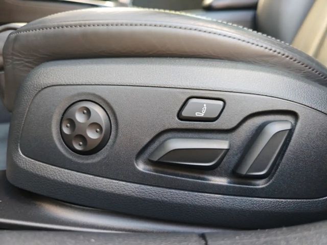 Audi A4 35 TFSI Avant S-Line