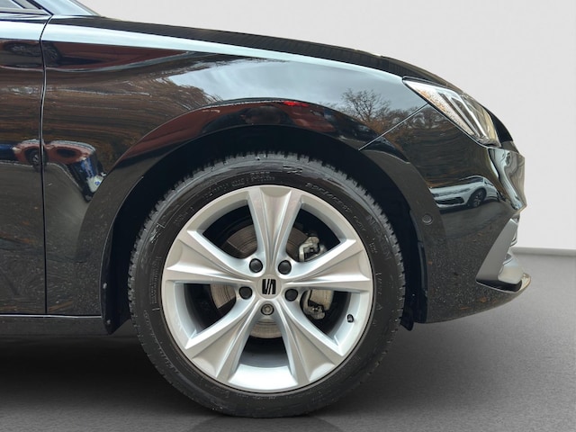 Seat Leon 1.5 eTSI FR-lijn Sportstourer