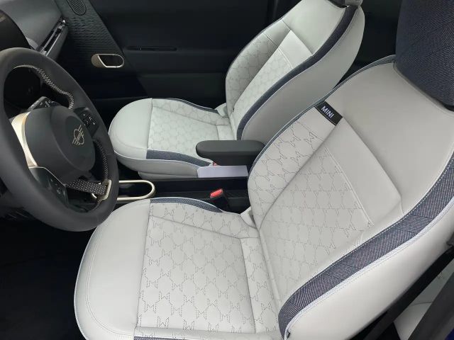 MINI Cooper E Classic