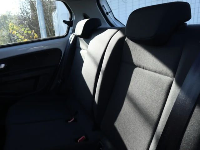 Volkswagen up! 1.0 GRA/KAMERA/SITZHZG