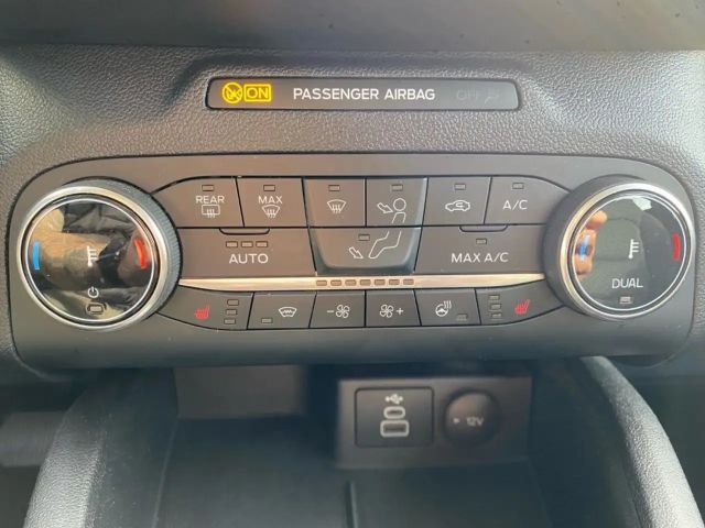 Ford Kuga AWD Cool & Connect