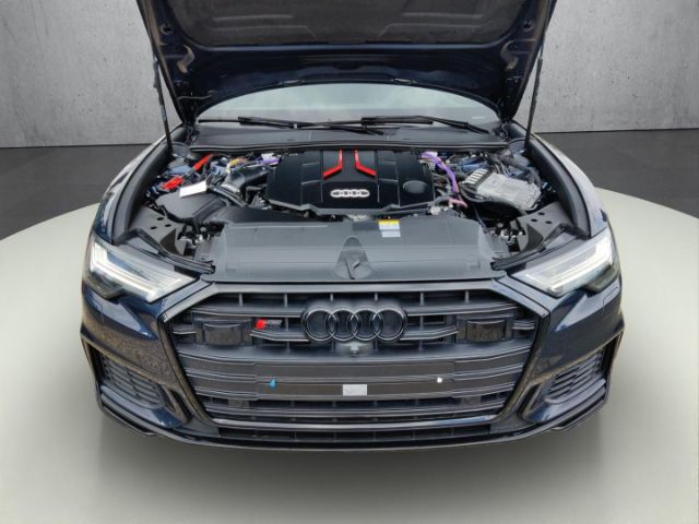 Audi S6 Avant Quattro