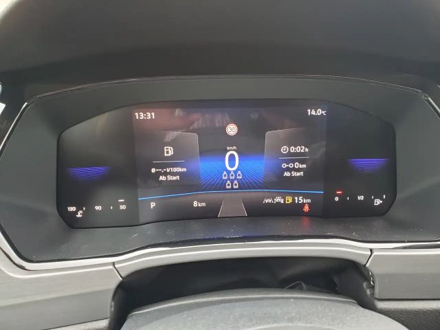 Volkswagen Touran DSG IQ.Drive R-Line