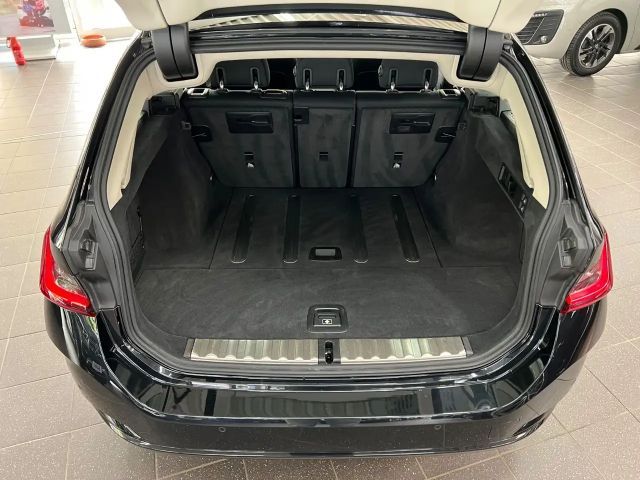 BMW 318 318d Touring