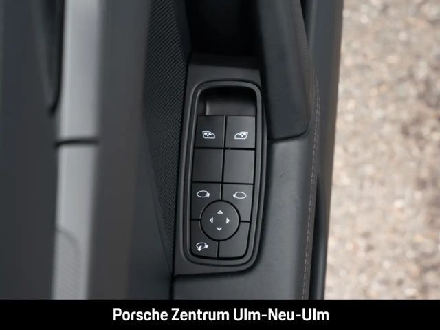 Porsche 992 Carrera Coupé