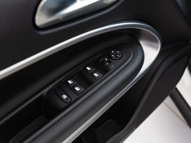 Jeep Avenger Altitude Full-Electric