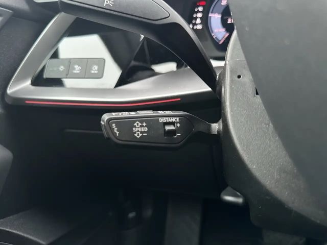 Audi A3 30 TDI Sedan