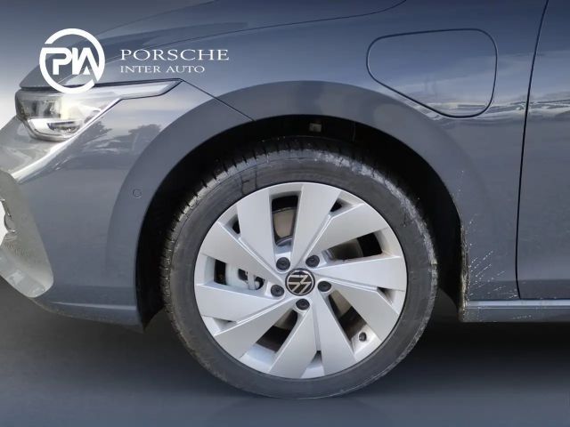 Volkswagen Golf DSG Style eHybrid