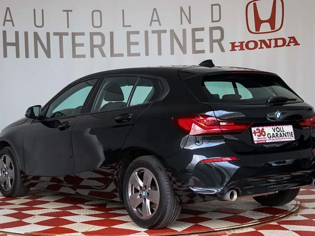 BMW 118 118d Advantage pakket Sedan