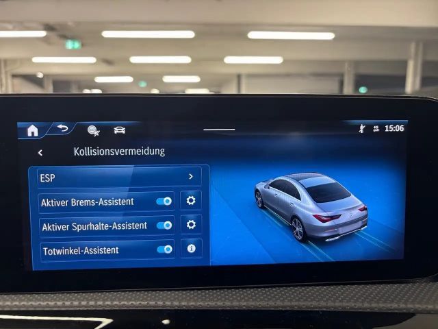 Mercedes-Benz CLA 200 AMG Line Coupé