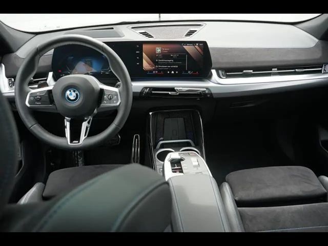 BMW iX2 M-Sport xDrive30