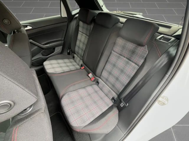 Volkswagen Polo 2.0 TSI DSG GTI