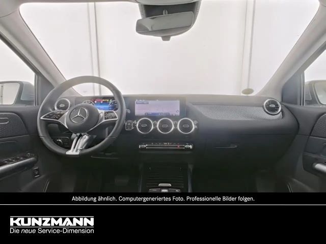 Mercedes-Benz B 220 4MATIC Progressive Sedan