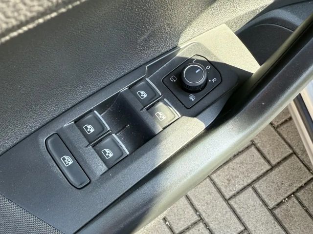 Volkswagen Taigo 1.0 TSI Style