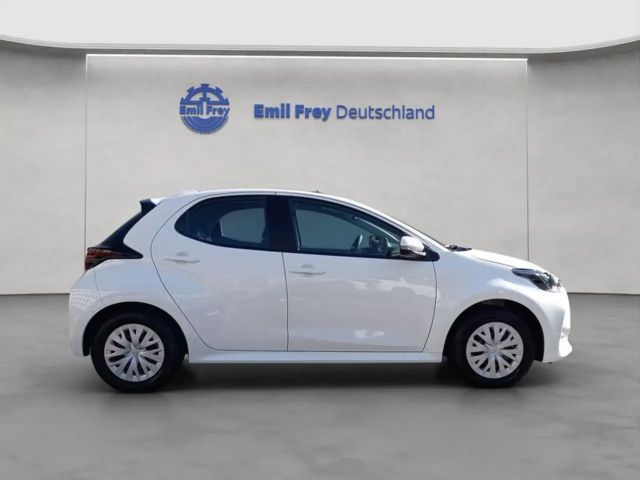 Toyota Yaris Business Hybride