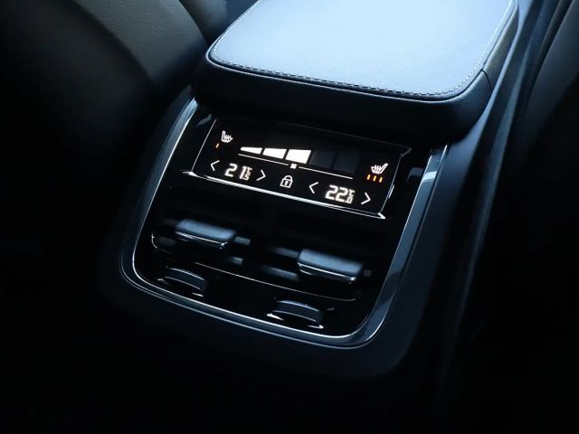 Volvo XC90 AWD R-Design