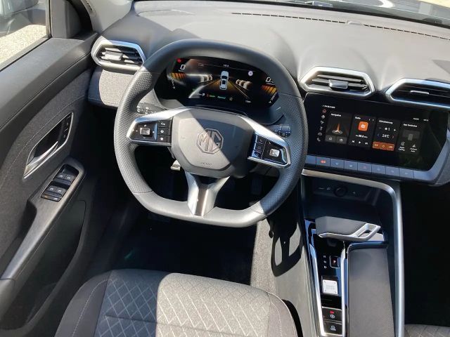 MG ZS Standard range