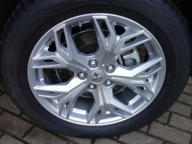 Mitsubishi Eclipse Cross 4WD PHEV