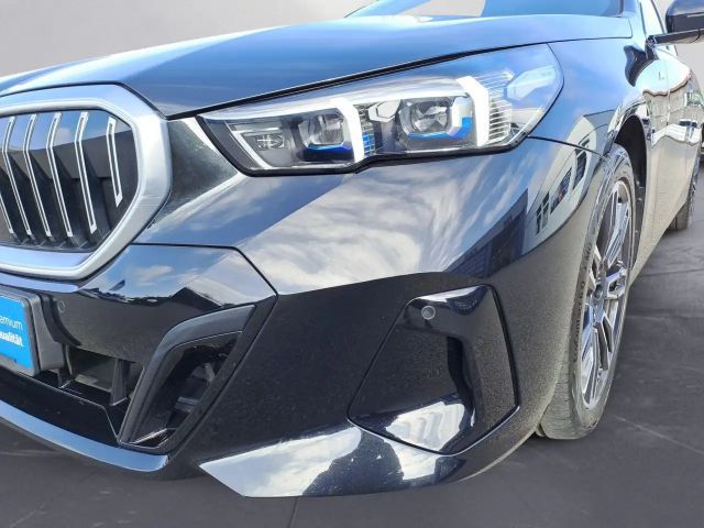 BMW 520 520d M-Sport Touring xDrive