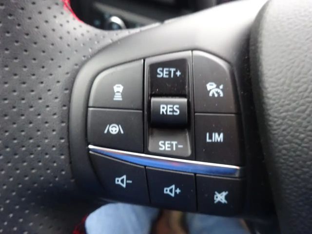 Ford Kuga Hybrid ST Line X
