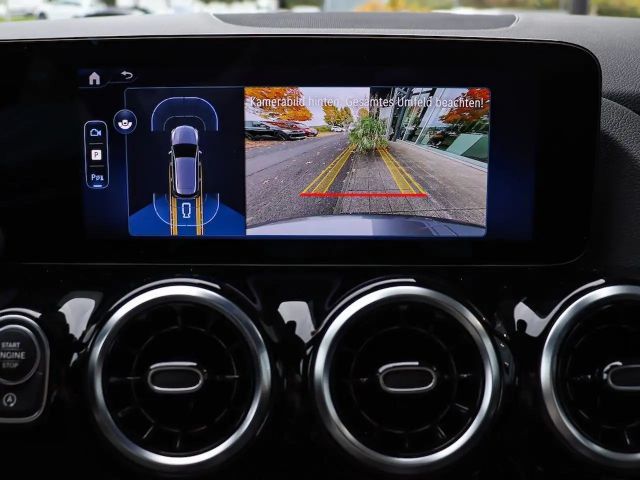 Mercedes-Benz B 200 Progressive Sedan