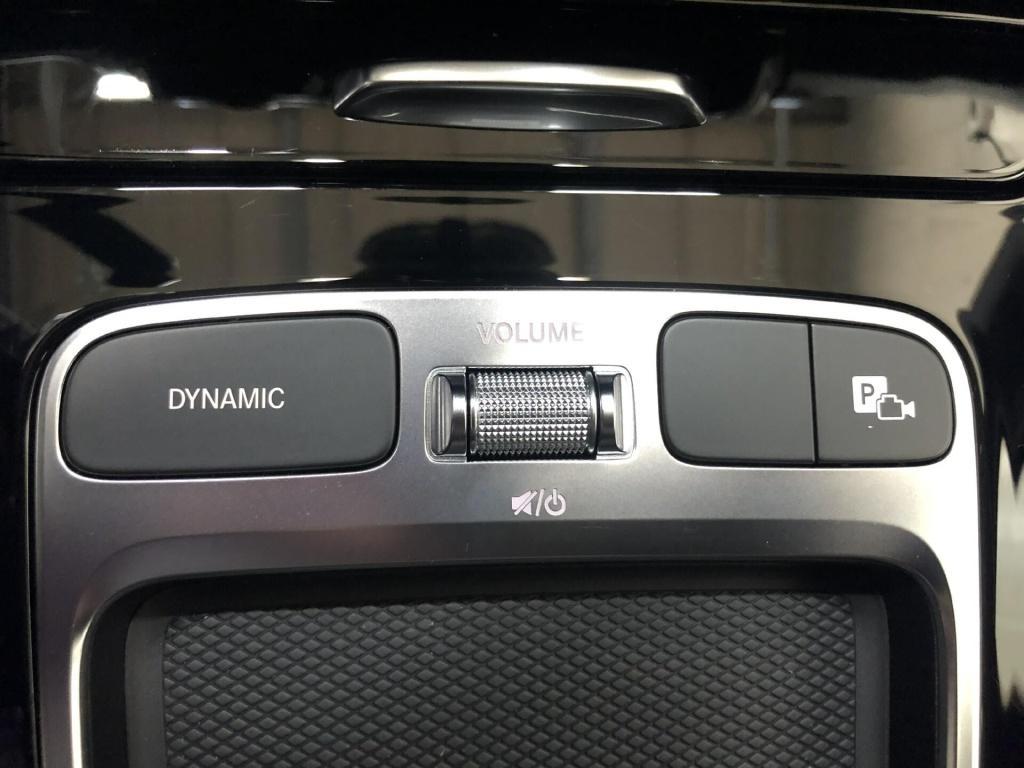 Mercedes-Benz GLB 220 4MATIC AMG Line