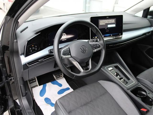 Volkswagen Golf ACT DSG Life Variant