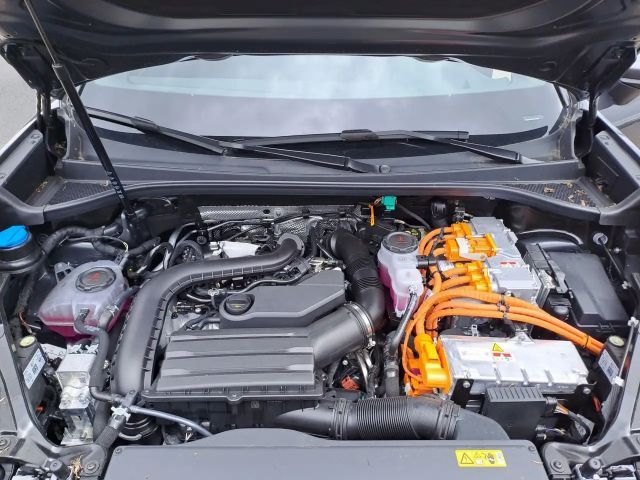 Cupra Terramar 1.5 e-Hybrid e-Hybrid