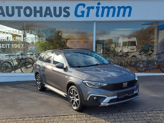Fiat Tipo Cross Station wagon