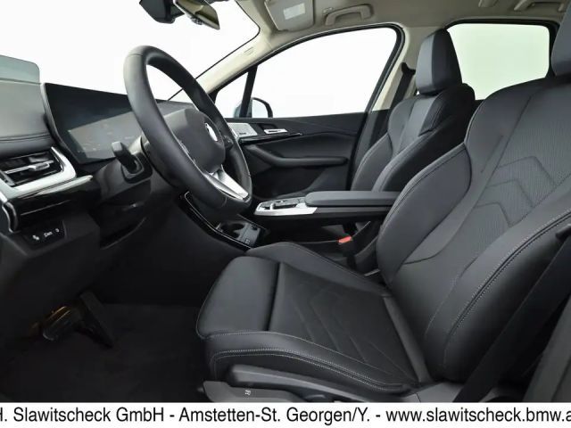 BMW 218 218d Active Tourer Sedan