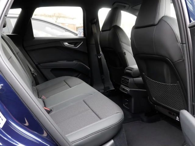 Audi Q4 e-tron S-Line