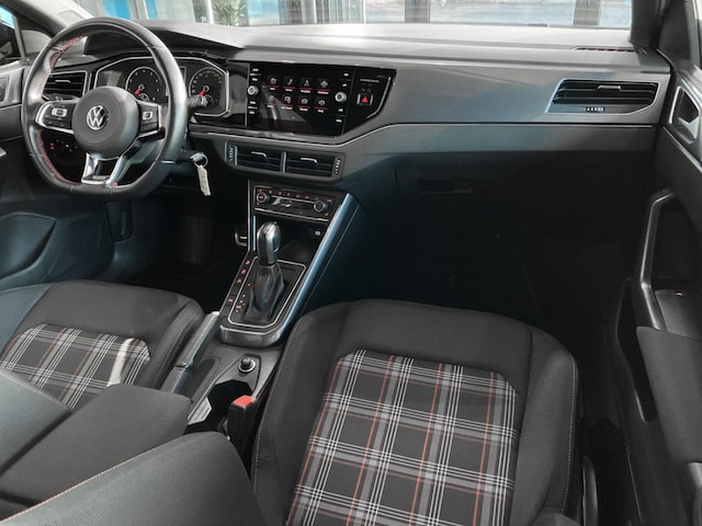 Volkswagen Polo 2.0 TSI DSG GTI