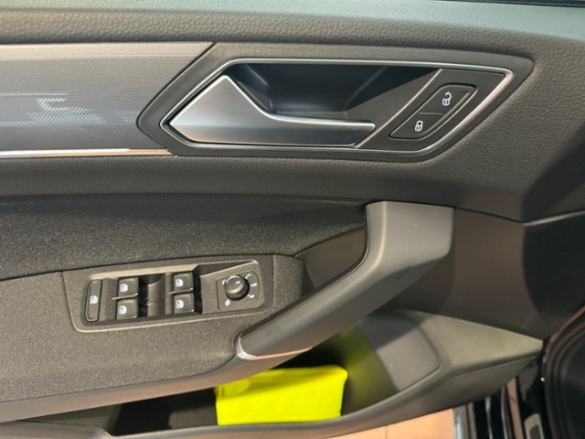 Volkswagen Touran DSG R-Line