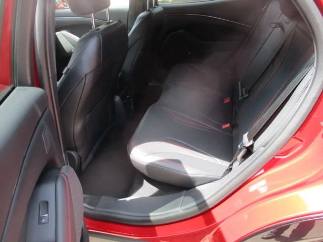 Ford Mustang Mach-E AWD Extended range