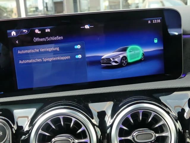 Mercedes-Benz A 200 AMG Line