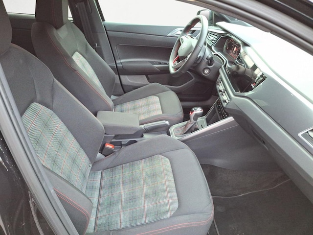 Volkswagen Polo 2.0 TSI DSG GTI