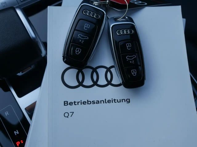 Audi Q7 55 TFSI Quattro S-Line