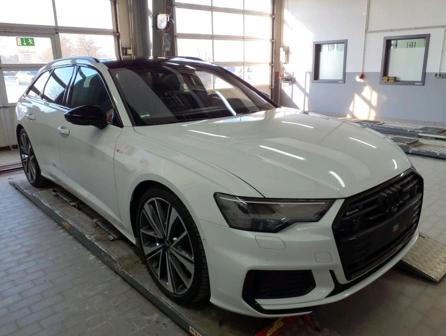Audi A6 55 TFSI Avant Quattro S-Line