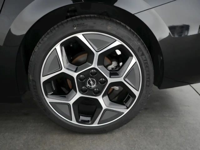 Opel Astra Sports Tourer Ultimate