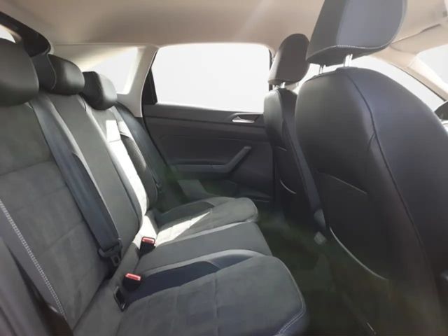 Volkswagen Taigo 1.0 TSI DSG Style