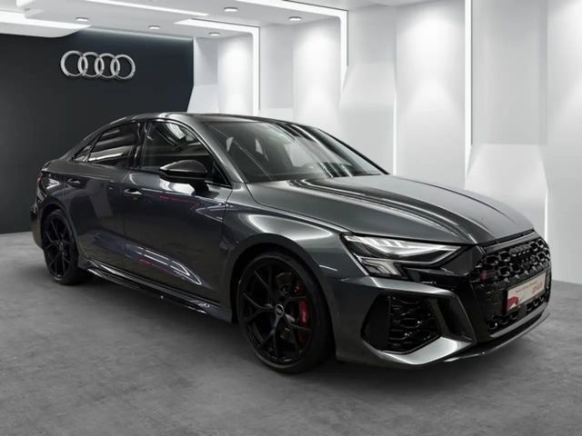 Audi RS3 Sedan