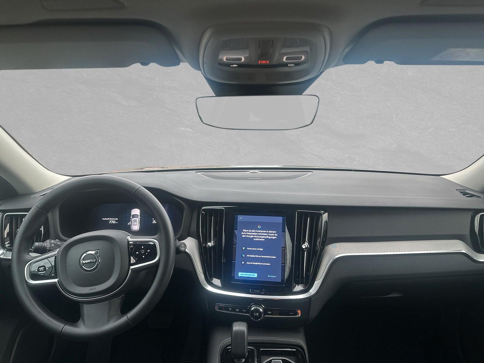 Volvo V60 AWD Dark Plus T6