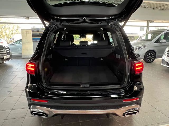 Mercedes-Benz GLB 200 AMG Line GLB 200 d