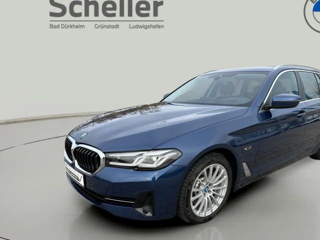 BMW 530 530e Touring