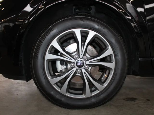 Ford Kuga Plug in Hybrid ST Line