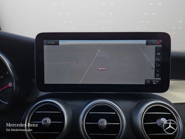 Mercedes-Benz C 180 AMG Line Cabriolet