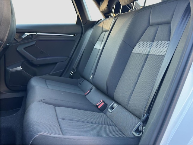 Audi A3 35 TFSI S-Line S-Tronic Sportback